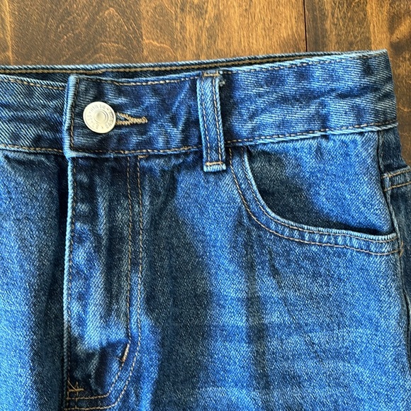 Shein midi denim skirt. - Picture 3 of 7